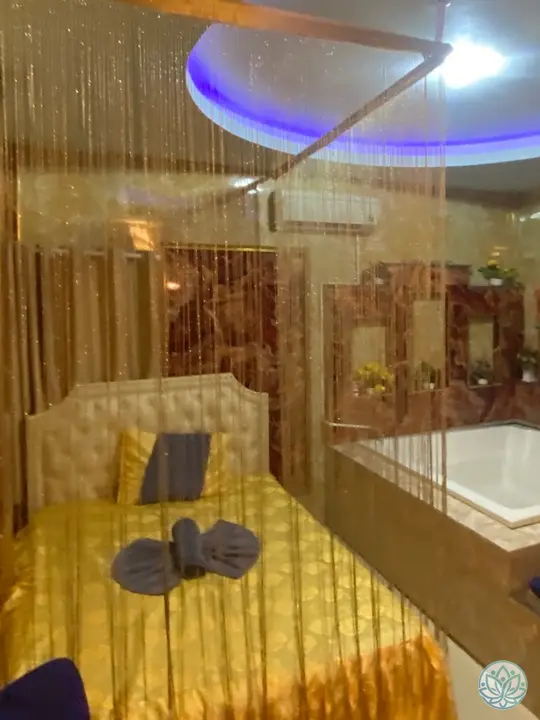 다른 각도에서 바라본 룸 내부