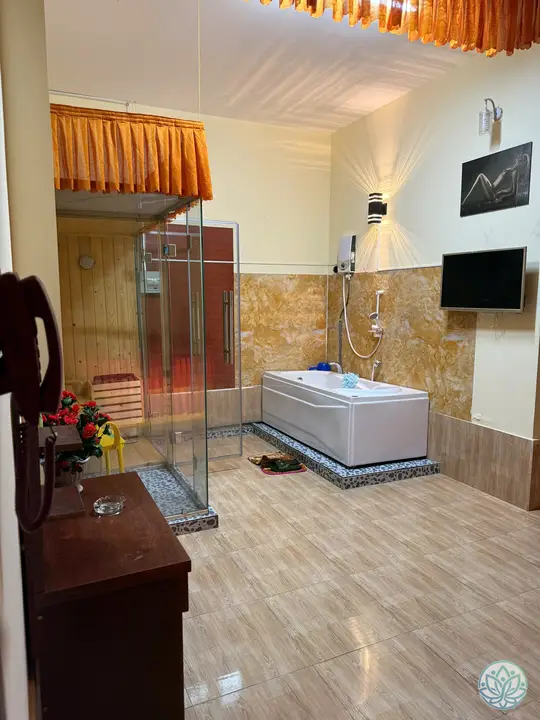 전반적인 마사지 룸 내부 전경