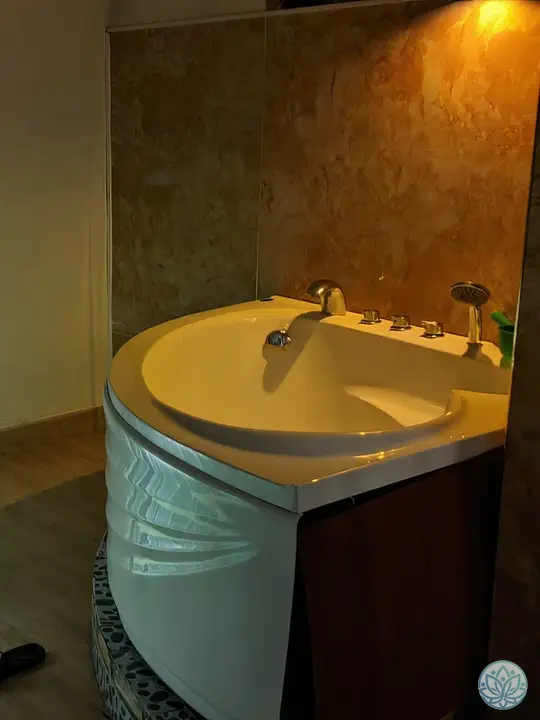 자쿠지 시설 클로즈업