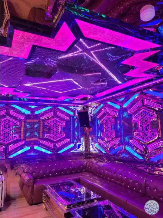 사이키델릭 조명