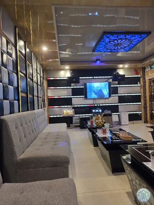 대형 노래방 룸