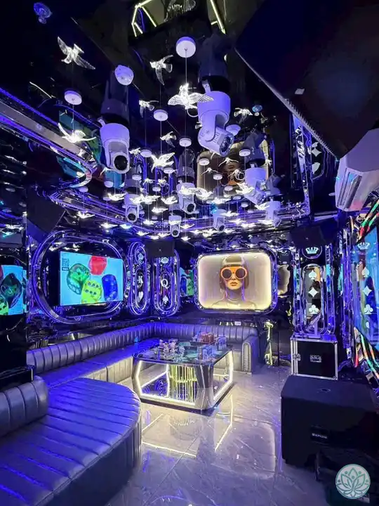 인테리어가 돋보이는 룸