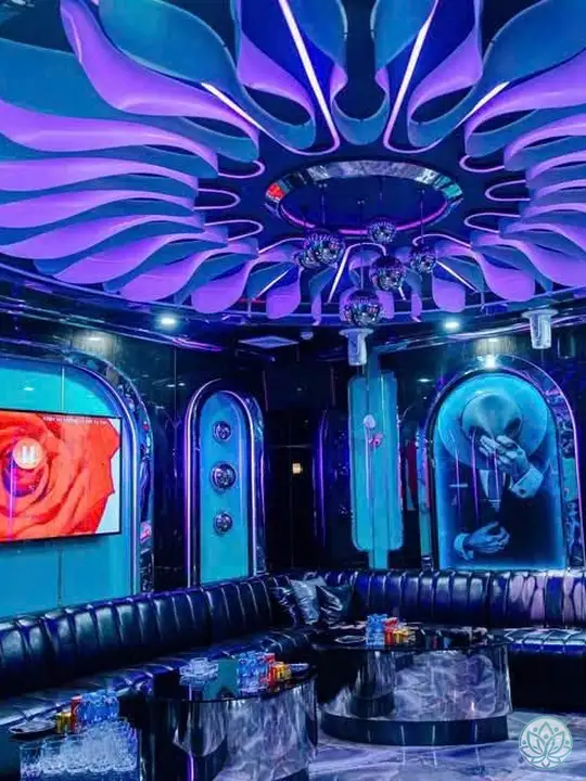 고급스런 천장 인테리어