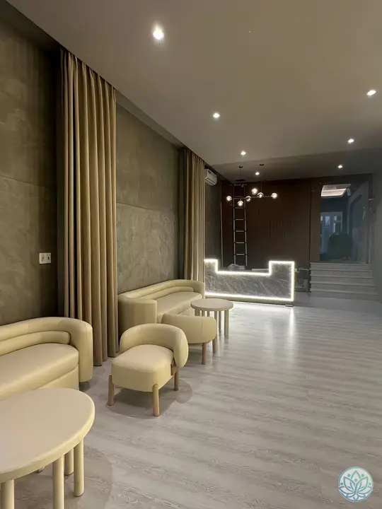 로비 내 대기 공간