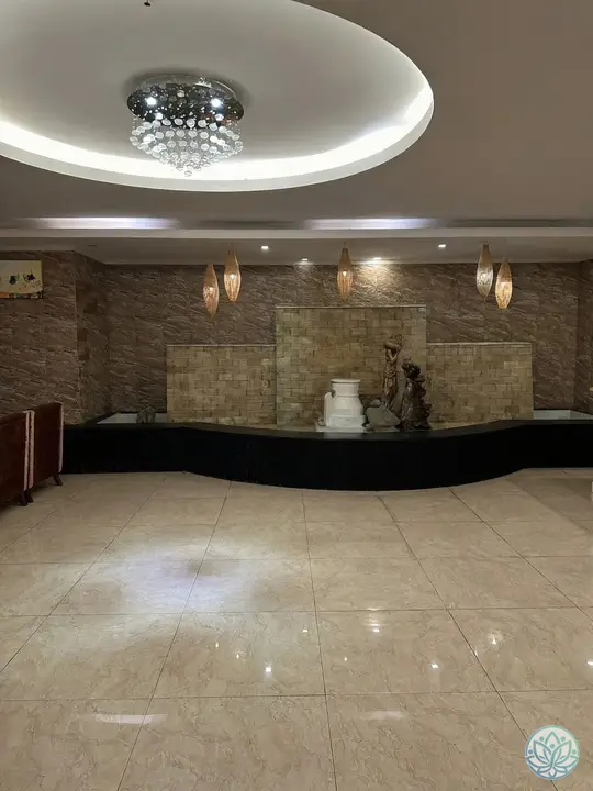 고객 대기 공간의 인테리어