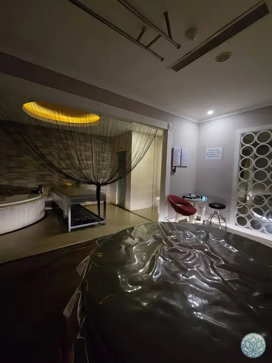 마사지 룸의 전체적인 모습