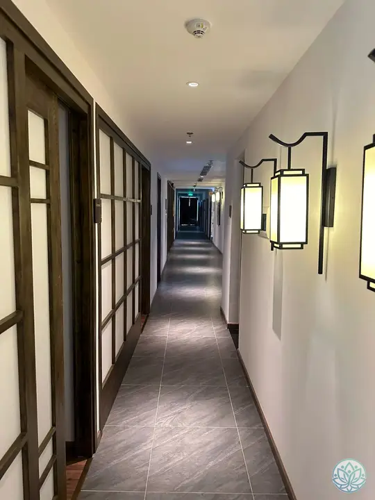 건물 내 복도 이동