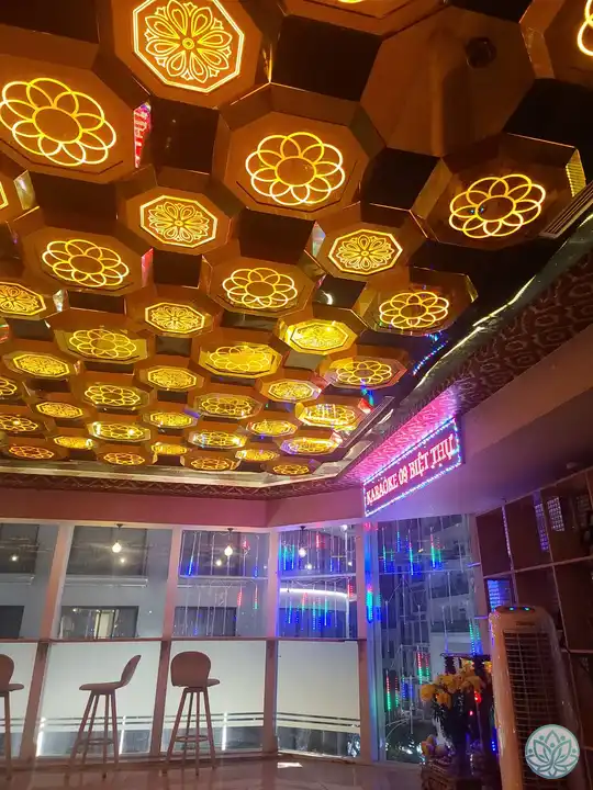 로비 내 대기 공간